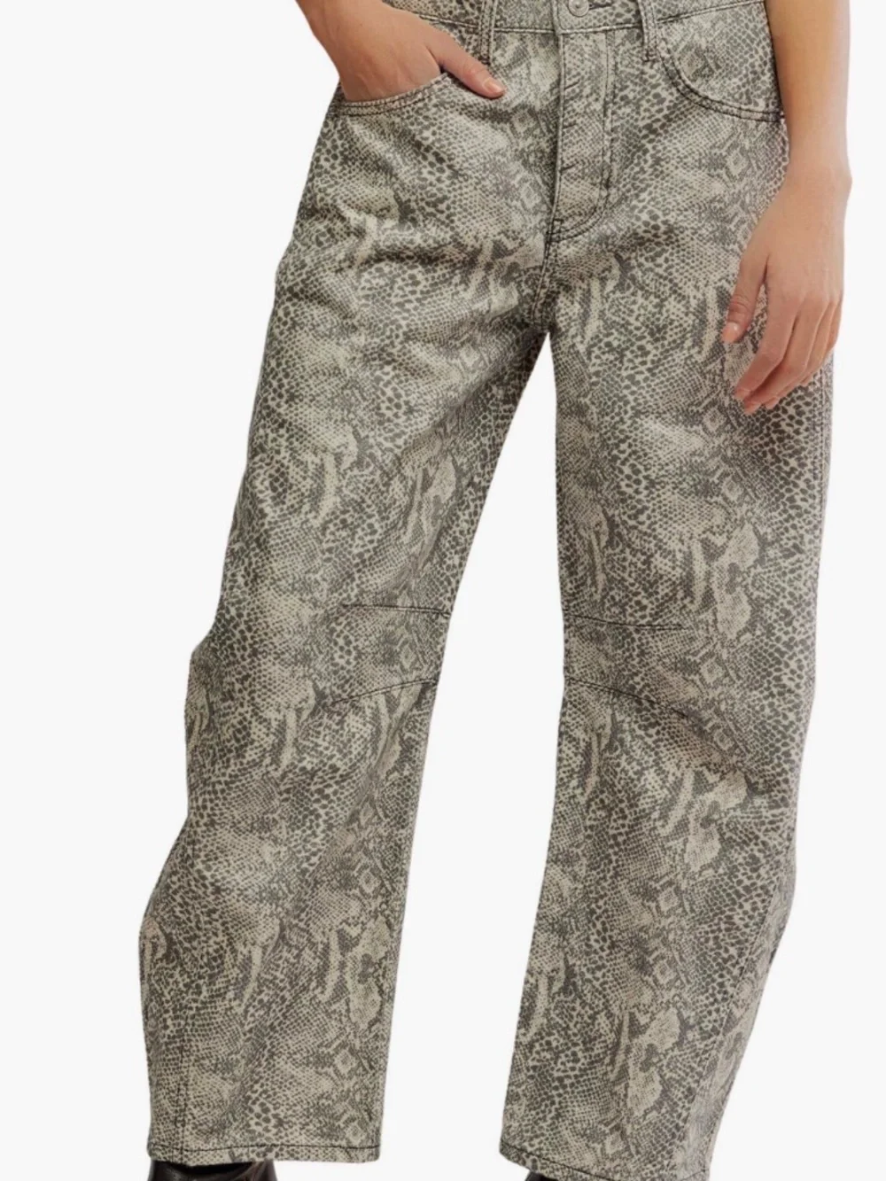 NWT Free People Printed Barrel Jeans, Size 31/US Size 12